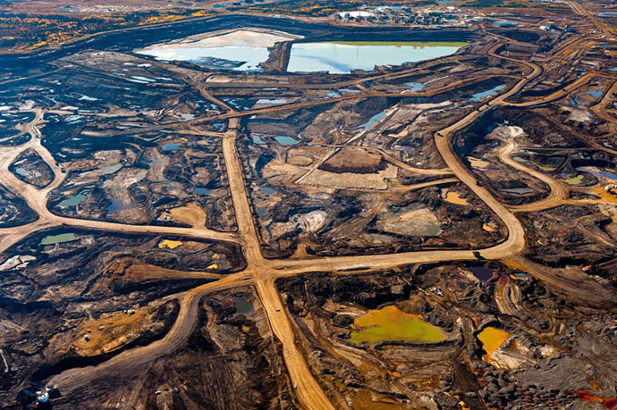 planet-pollution-overdevelopment-overpopulation-overshoot-2